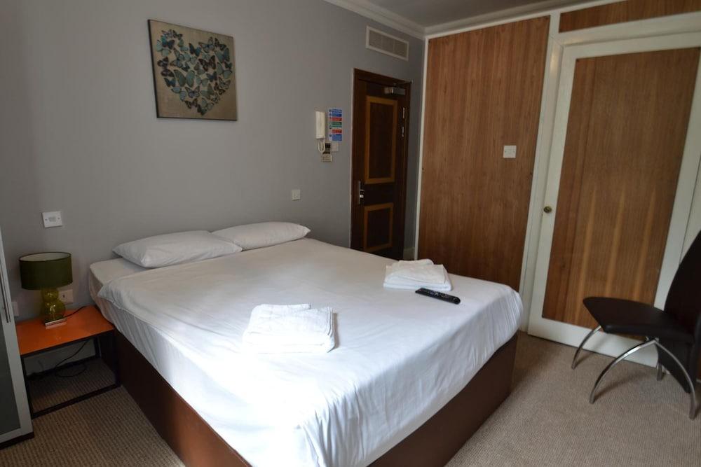 Hyde Park - Hotel London